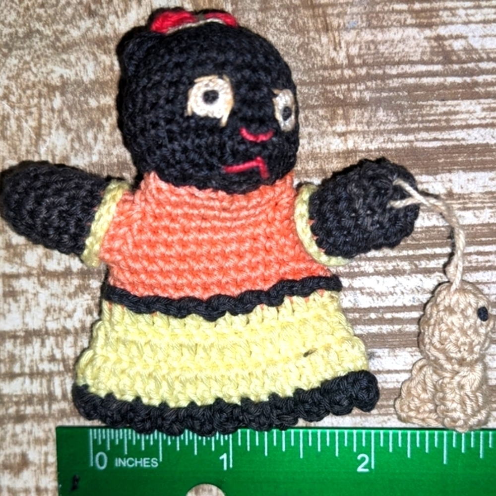Crocheted Vintage Animals Circa 1970's Handmade Cats, Pig, Rabbit & Bear 6pc Set - Picture 3 of 16